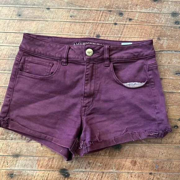 American Eagle burgundy hi-rise shortie size 6 shorts - Picture 1 of 3